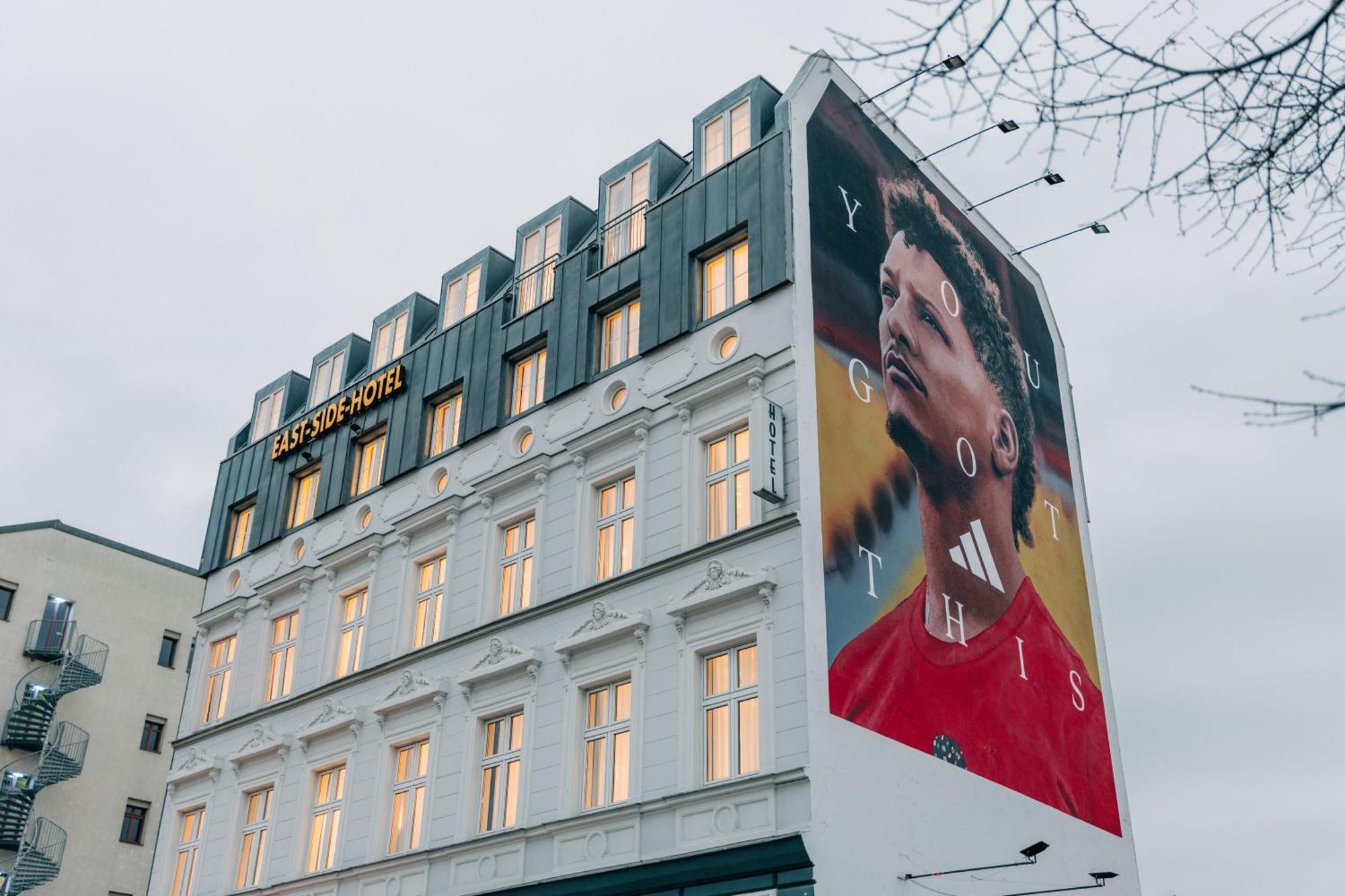 Homaris East Side Hotell Berlin Eksteriør bilde